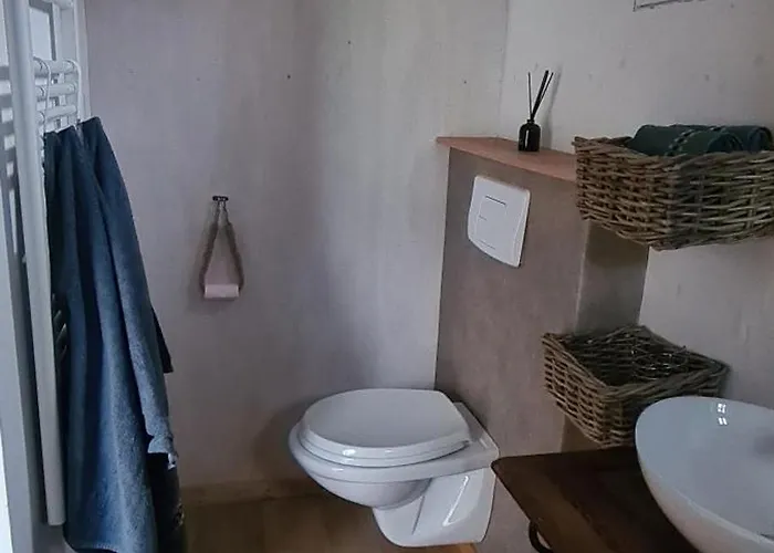 Les Milles Bottes Et Ses Roulottes